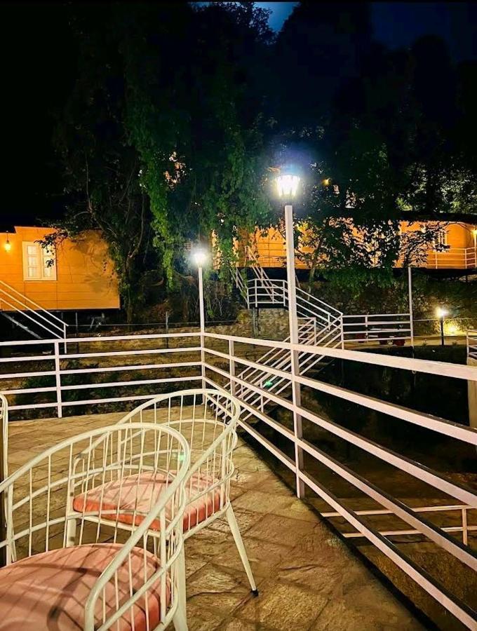 Aaroham Resort Shimla ! Luxury Cottage By Aamod Group Exterior photo