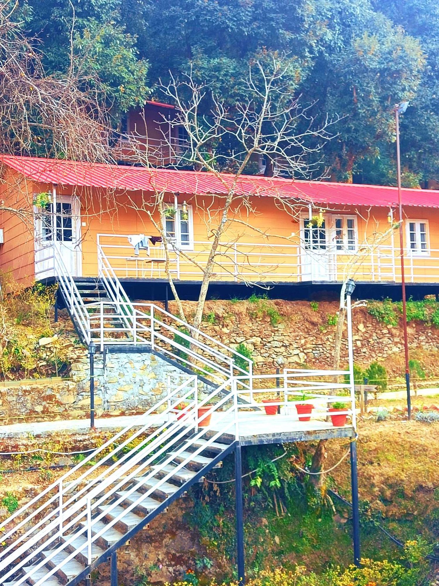 Aaroham Resort Shimla ! Luxury Cottage By Aamod Group Exterior photo